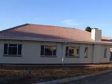 3 Bedroom Garden Flat