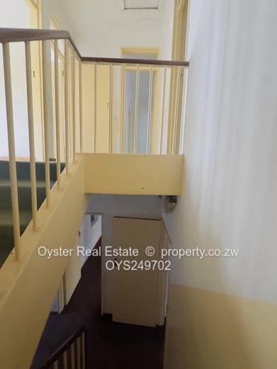 Duplex garden flat near Montagu Shops (Sole Mandate)